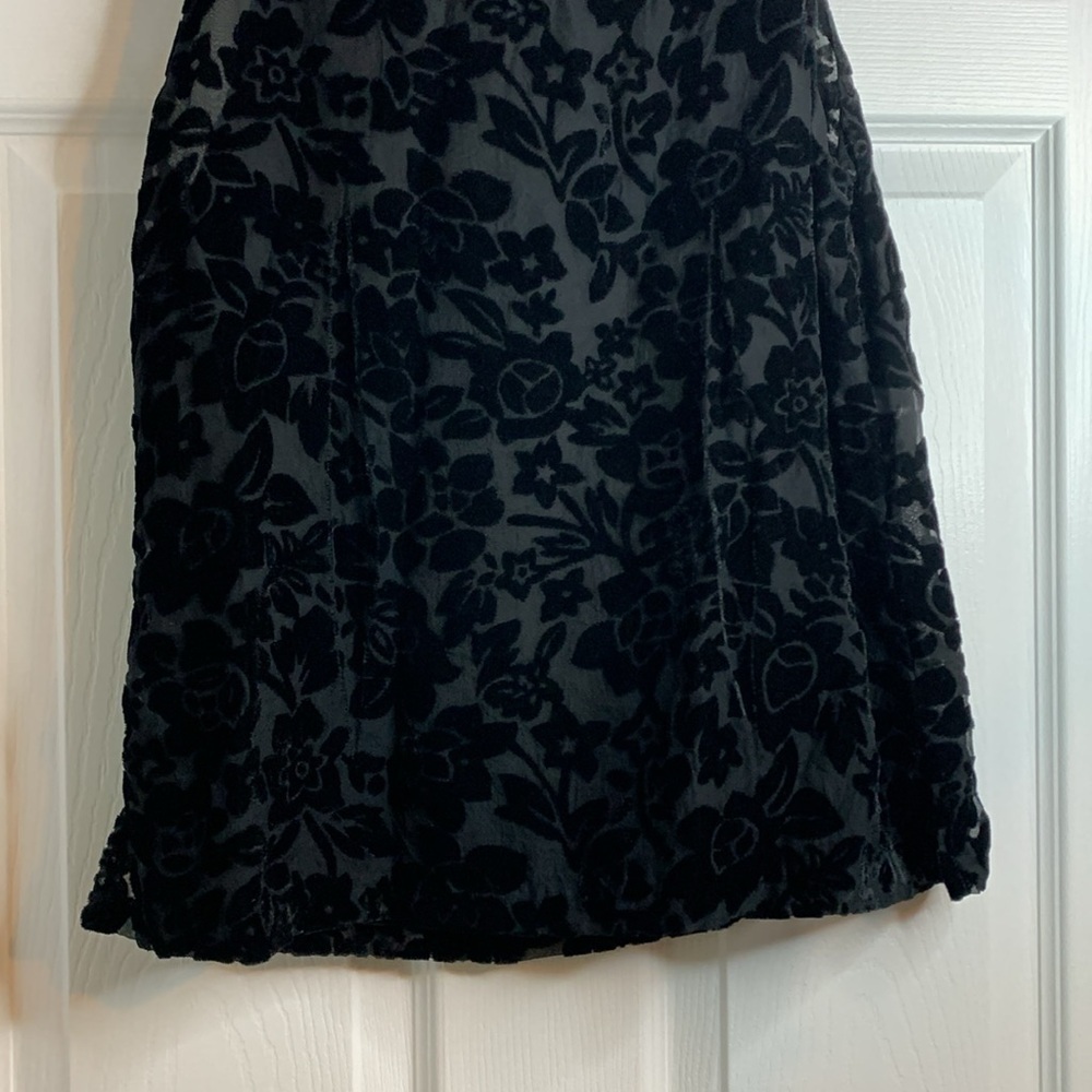 Black Velvet Burnout Floral Blouse Semi Sheer Sleeveless Collared Neck Bow Party - Picture 9 of 13